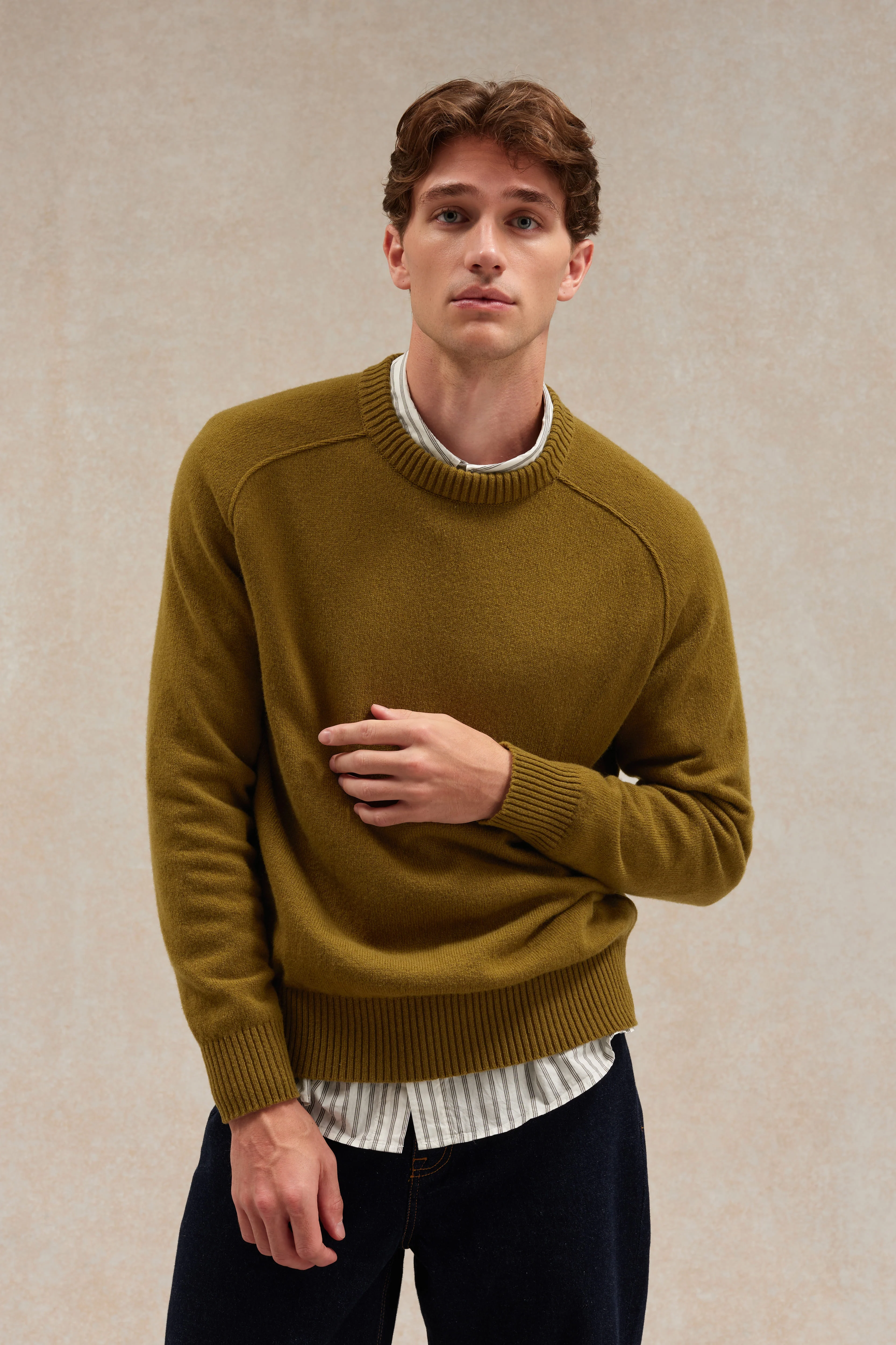 Pull homme col rond olive